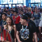 Crowd of players at a video game expo